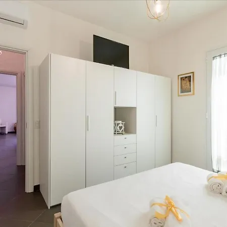 Guesthost - Salento Sole E Mare Luxury With Pool *