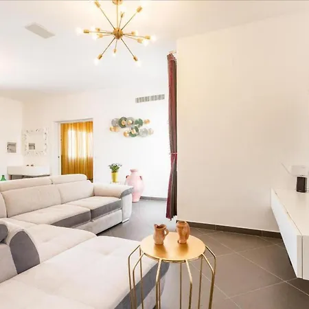 Apartment Guesthost - Salento Sole E Mare Luxury With Pool